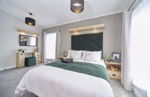 Photo 17- click for photo gallery